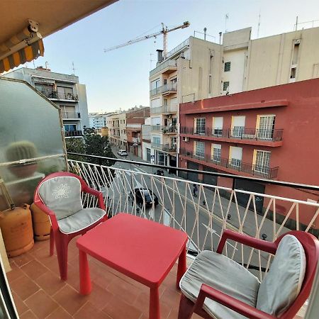 Diana Apartamento Con Terraza Muy Cerca Del Mar 皮内达德马尔 外观 照片