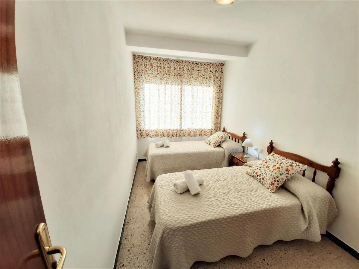 Diana Apartamento Con Terraza Muy Cerca Del Mar 皮内达德马尔 外观 照片
